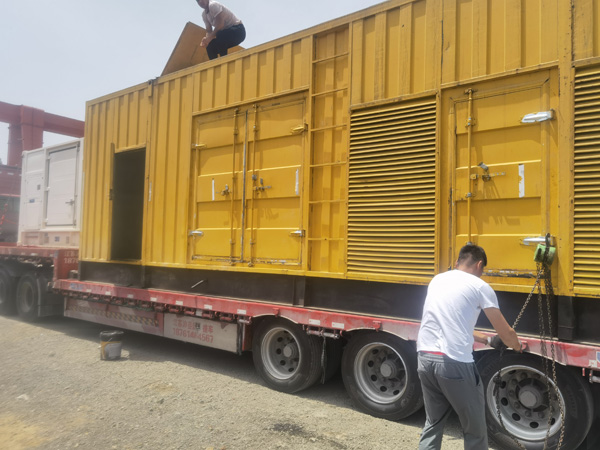岱岳发电机出租100KW发电机需要什么规格的电缆线？