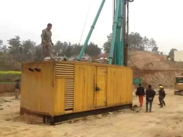 岱岳如何判断水冷式机油散热器密封件是否需要更换？